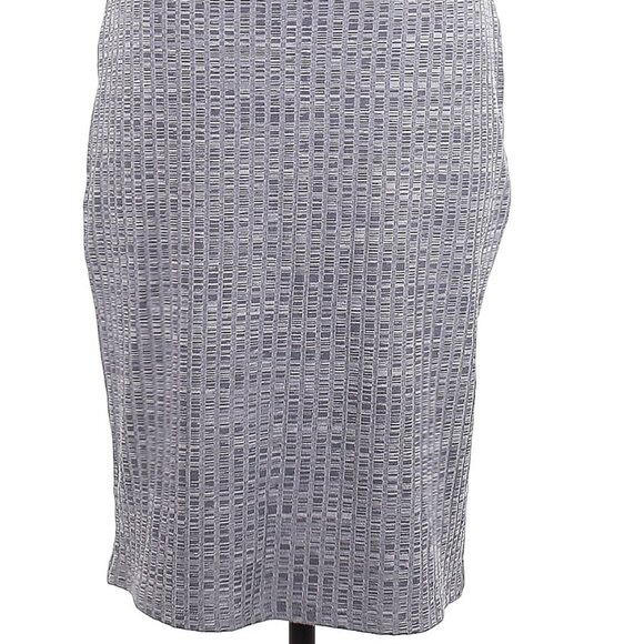 🚨 50% OFF BUNDLES! 🚨 NWT Pixley Mock Neck Knit Sleeveless Dress - Picture 3 of 8